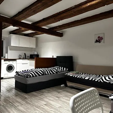 In Pankow Apartment *