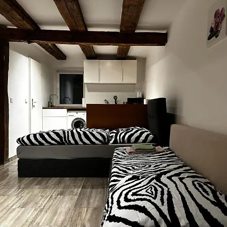 In Pankow Apartment *